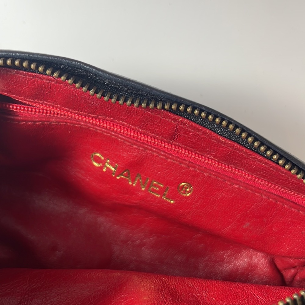 AUTHENTIC VINTAGE CHANEL CROSS BODY POUCH SATIN BLACK TASSLE - Picture 11 of 15